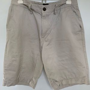 Men's Khaki Shorts